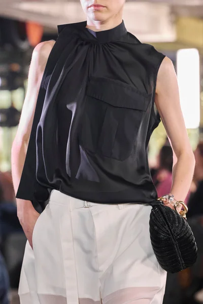 Look 109
